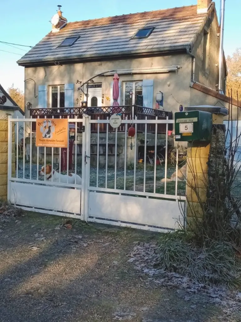 Maison Isabelle vue de loin